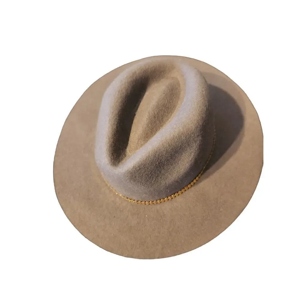 100% wool floppy womens‎ hat with gold hearts